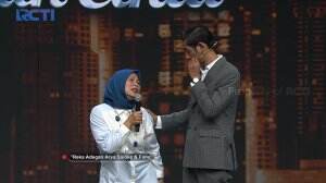 Gemes! Arya Saloka Reka Adegan Dengan Fans - Celebration of The Day 2 Tahun Ikatan Cinta