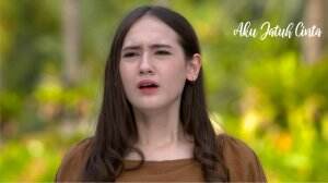 Vega Bingung Harus Minta Tolong Siapa Lagi - Aku Jatuh Cinta Eps. 37