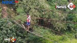 Jembatan Rusak Di Cianjur, Warga Harus Bertaruh Nyawa Melewatinya