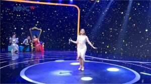 Ayu Mengulang Nyanyikan Lagu Dua Kursi - Rising Star Dangdut 2022