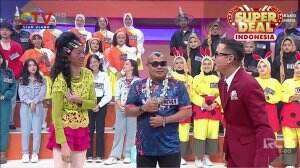 Super Deal Indonesia - Heboh Banget, Kalungnya Pake Kok!