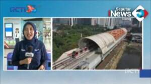 Antusias Warga Uji Coba LRT