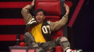 Lagu Ini Bikin Armand Maulana dan Chiko Viral - The Voice All Stars
