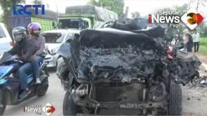 Minibus Tabrak Truk Fuso, Satu Orang Tewas