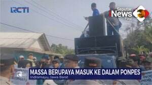 Warga Demo Pesantren Al-Zaytun