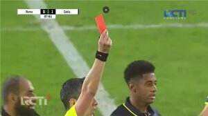 Kartu Merah pemain As Roma - Highlight AS Roma Vs Cadiz