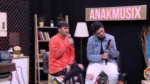 Viewers Histeris Ditelfon Abdul Nuca!