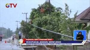 Waspada Angin Kencang! Puting Beliung Porak Porandakan Wilayah Mojokerto