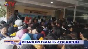 Pengurusan E-KTP di Mojokerto, Jawa Tengah Berlangsung Ricuh