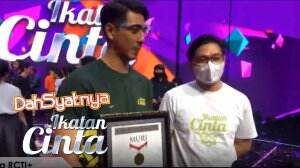 Senangnya Mas Al Ikatan Cinta Dapat Penghargaan
