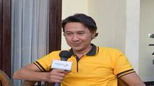 Agus Kuncoro Rayakan Wisuda Kelulusan Anak