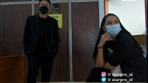 Kalina jTemani Vicky Sidang Melawan Angel
