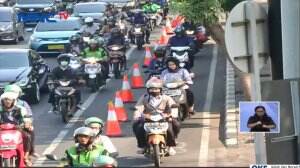 Uji Coba Jalur Sepeda, Masih Dilewati Kendaraan Bermotor