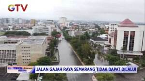 Jalan Gajah Raya Semarang Tidak Dapat Dilalui Karena Banjir