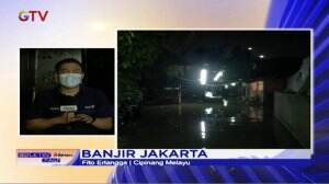 Petugas Lakukan Pemompaan di Lokasi Banjir