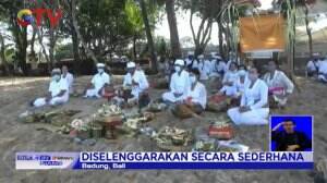 Warga Desa Badung, Bali Gelar Tradisi Melasti Jelang Hari Raya Nyepi