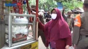 Panik Dan Histeris Warnai Razia PKL Dan PMKS Disekitaran Masjid Istiqlal