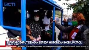 Petugas Vaksinasi Lansia Mendatangi Permukiman Warga