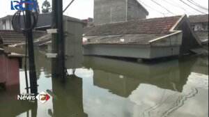 Banjir Setinggi 3 Meter, Warga Minta Evakuasi