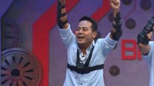 Yadi Terlalu Bersemangat Sampai Ambil 2 Hadiah