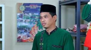 Mang Darma Bingung jCara Menghadapi Buk Le - Amanah Wali 4 Eps. 234