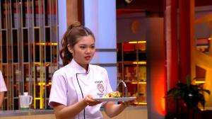 Baked Barramundi With "Bubur Manado" Risotto Dan Shrimp Paste Sambal Ala Nindy - MasterChef Season 7