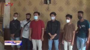 Aparat Kepolisian Menangkap 4 Pemuda Yang Berjoget TikTok Ditengah Jalan