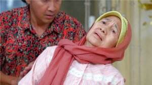 Kemed Sah, Eros dan Juni Pingsan - Dunia Terbalik Eps. 2350