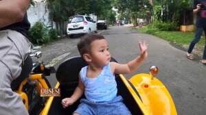 Serunya Kiano Naik Motor Roda 3!