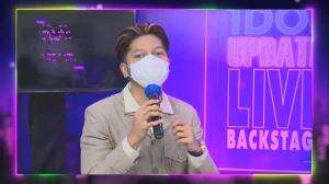 Ngakak Mark Bikin Lagu Selimut Melisa!