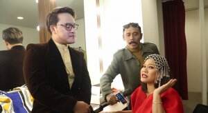 Taktik Duo Agents (Danang dan Joe Kriwil) Saat Merayu Ratu Casting (Okky Lukman) Di Balik Panggung Kilau Raya DMD Ratu Casting