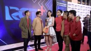Karena Setiap Hari Selalu Galau, Desy Jkt48 Selalu Dengerin Lagu Dari Juicy Luicy Loh...