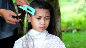 Putri Tak Terima Rambutnya Dipotong Pendek - Bola Koki Ep. 1
