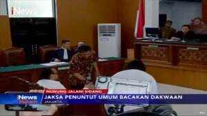 Nunung dan Suami Jalani Sidang Perdana