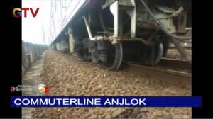Commuter Line Anjlok, Petugas Bergegas Lakukan Perbaikan