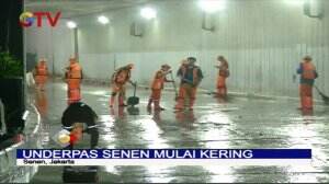 Pemprov DKI Jakarta Turunkan 4 Damkar Bersihkan Underpass Senen Dari Lumpur Banjir