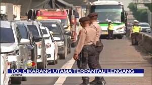 Tekan Penyebaran COVID-19 Di Daerah, Petugas Laksanakan Razia Di Tol Cikarang