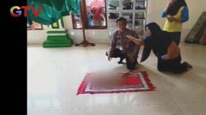 Diduga Karena Faktor Ekonomi, Bayi Lelaki Ditinggalkan di Masjid Banten