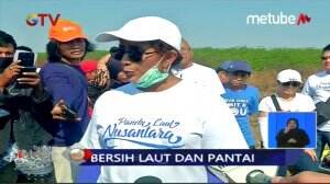 Menteri Susi Bersih Bersih Pantai