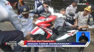 Jangan Parkir Sembarangan!