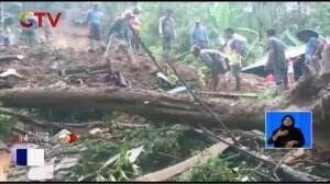 Longsor Terjang Pemukiman di Pemalang, 3 Rumah Tertimbun Hingga 2 Warga Terluka