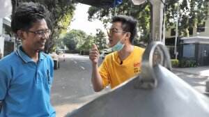Penjual Bakpau Ini Tidak Tau Siapa Baim Wong