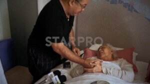 Rumah Kebanjiran, "Mak Nyak" Si Doel Dievakuasi