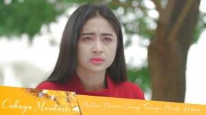 Harris Tunjukkan Makam Orang Tua Mentari