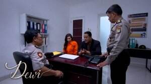 Selama di penjara kantor polisi Nisa mendapat kekerasan oleh narapidana lain. Dewi merahasiakan keadaan Fahri yang masih koma.