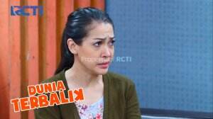 Ceu Yoyoh Bujuk Cindy Untuk Tidak Berangkat - Dunia Terbalik Eps. 1998-1999