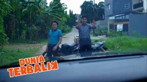 Akum Dan Aceng Coba Hentikan Babeh Sabeni - Dunia Terbalik Eps. 2139-2140