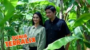 Cieee Cucu Malu-Malu Mau Foto Sama Kang Rusli - Dunia Terbalik Eps. 2254 - 2255