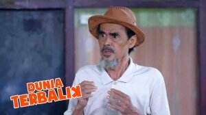 Mak Eros Marah Kang Afif Gak Dateng Ke Rumah - Dunia Terbalik Eps. 1974-1975