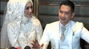 Ciki dan Rezky Kompak Undang Mantan Di Acara Resepsi?